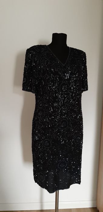 Rochie neagra eleganta