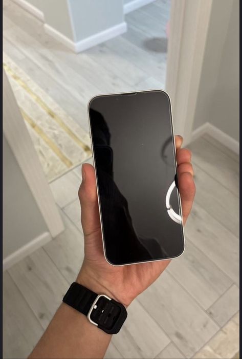 Продам iphone 13