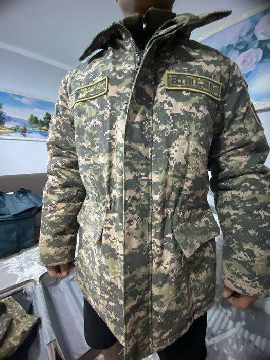 Военная одежда продается состояние новое