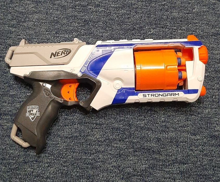 NERF Elite, Tri-Strike, Hyperfire, Distruptor,