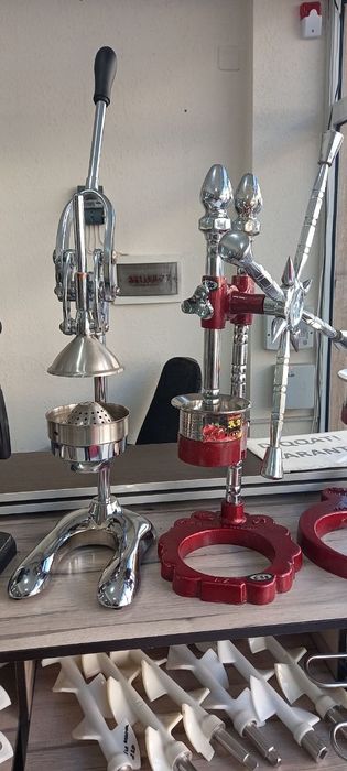 Anor siqadigan Анор сикадиган сок выжималка