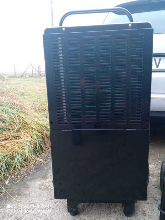 Dezumidificatoar de inchiriat / uscator/sape tencuieli zugravit vopsit