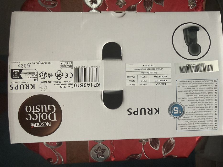 Expresor de cafea nou sigilat dela Dolce Gusto