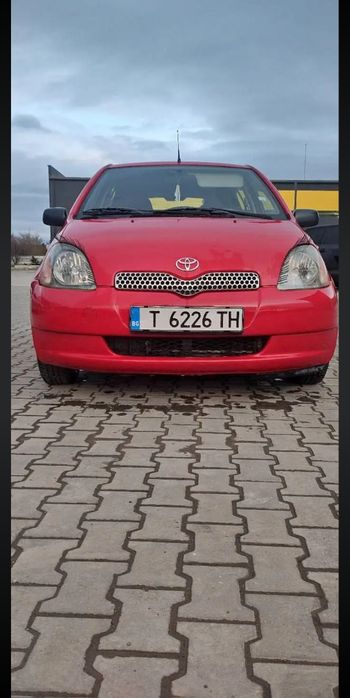 Тойота ярис 1.0 VVT-i бензин 68 к.с