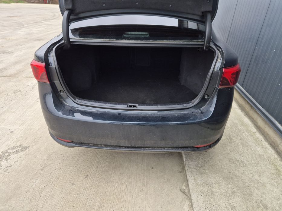 Toyota Avensis 2016 Diesel  EURO 6