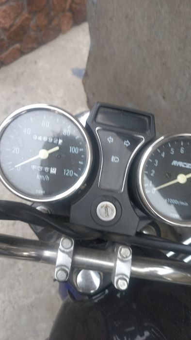 Продам мотоцикл Рэйсер 110
