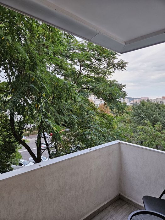 Apartament de inchiriat