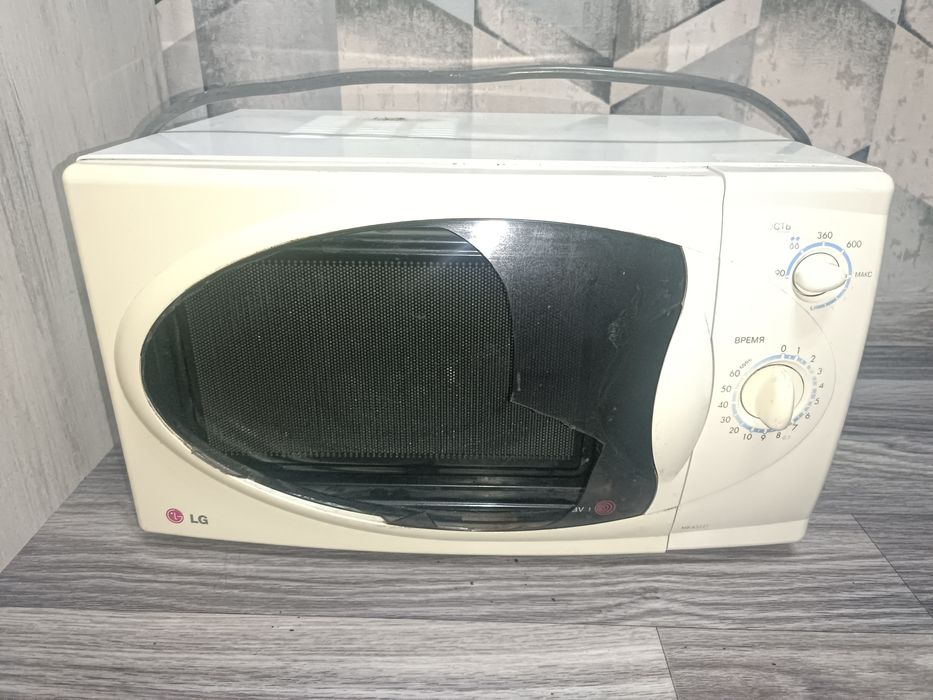 Продам микроволновую печь