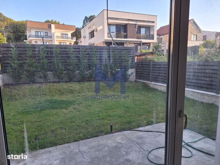 Casă clasa A cu pompă de căldură | răcire inclusă, 3 băi | zona Câmpul