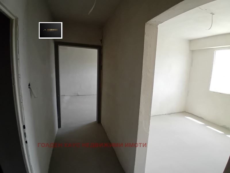 Продава се Двустаен апартамент в Перник, Изток - 64 кв.м за 770 €/кв.м - Снимка #11