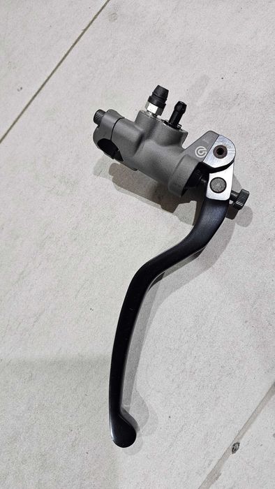 Brembo помпа 19x20