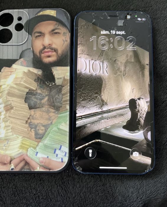 Iphone 12 mini blude