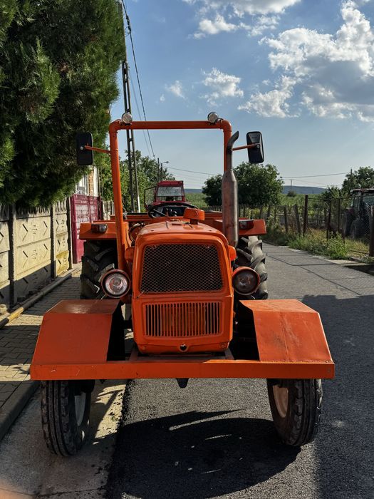 Tractor fiat 64 cai