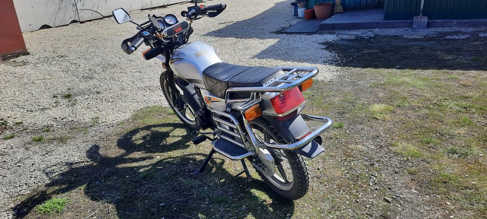 Продам мотоцикл 200 куб, состояние нового, варианты