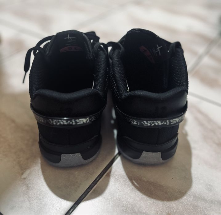 Nike Ja Morant 1