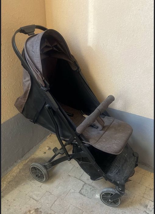 Коляска складной