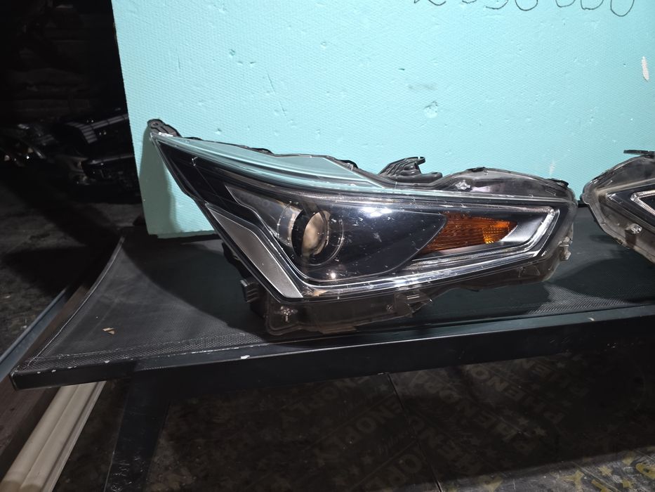 Toyota Aygo 18-22 Led  десен фар