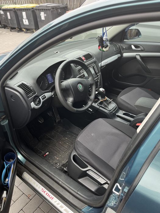 SKODA Octavia 2008 — imagine 4