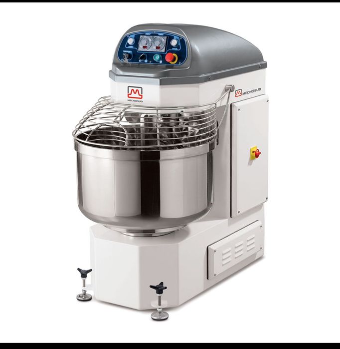 Фурна за пици, тестомесачки, хладилници