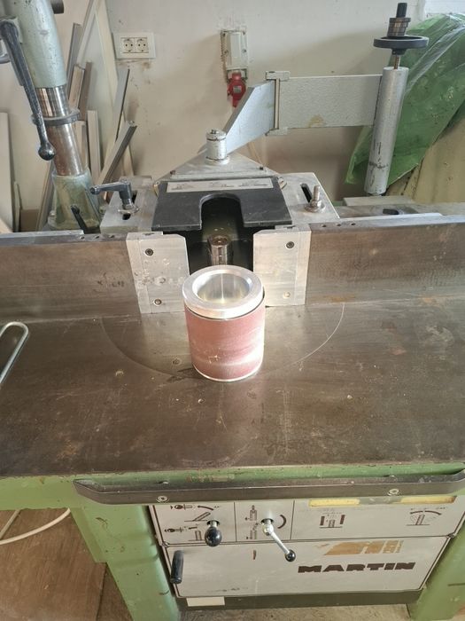 Masina industriala de frezat MARTIN T25 cu diverse accesorii