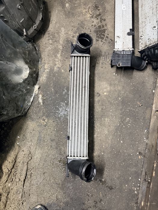 Radiator intercooler bmw e90 e92 e91 e93 330d