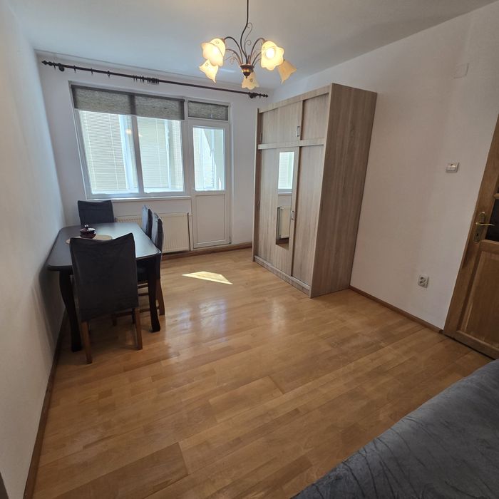 Chirie Apartament Zona Spitalul Județean Oradea 3 Camere Etaj 1