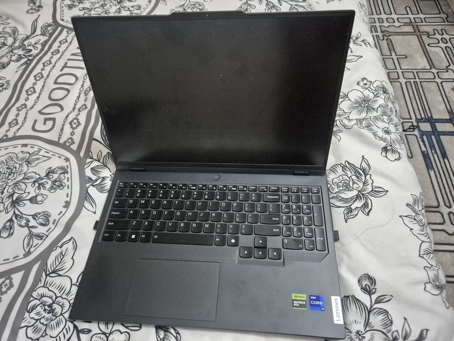 Продается Lenovo legion  игровой ноут