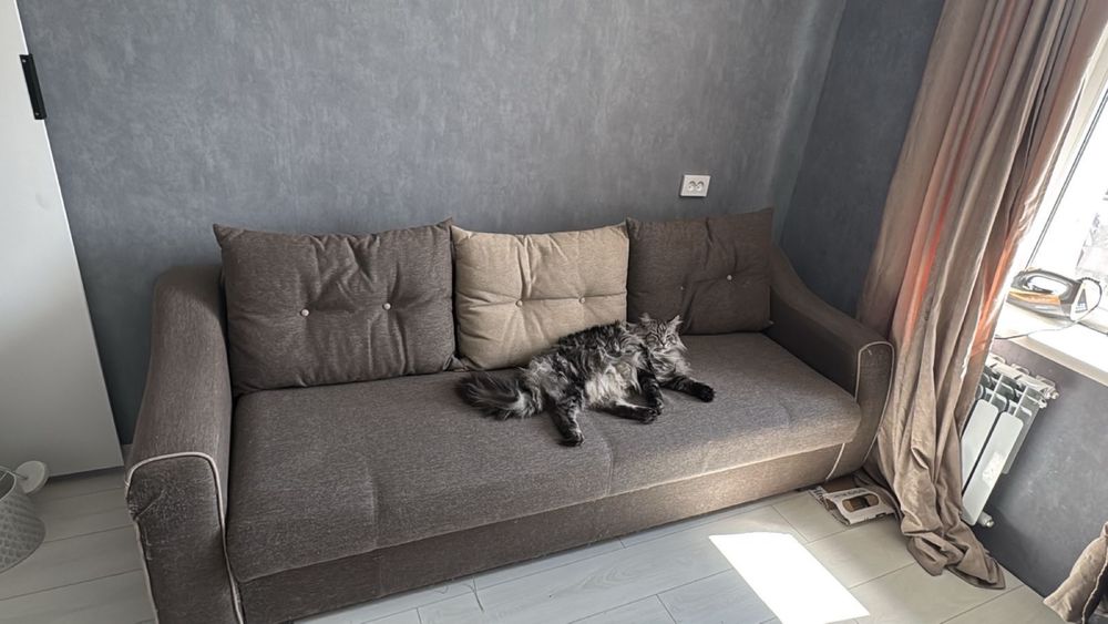 Продам диван в хорошем состоянии