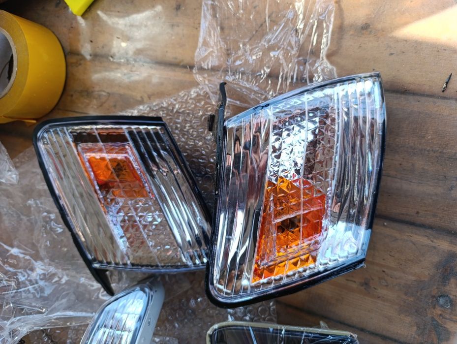 Cresta 100, поворотники и повторители