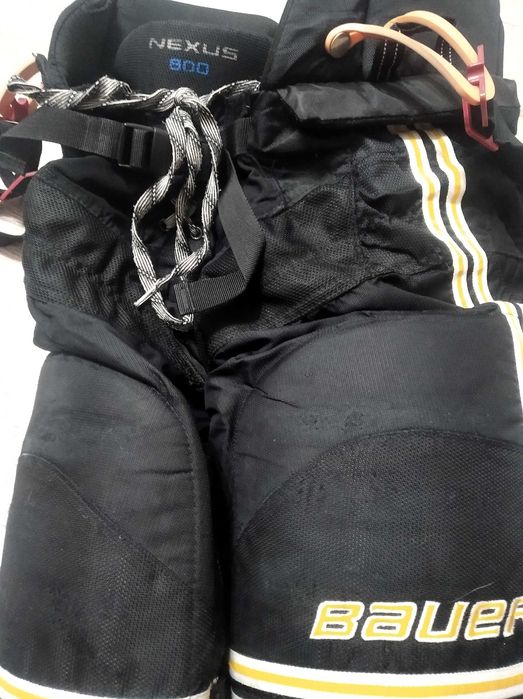 Хоккейная форма.