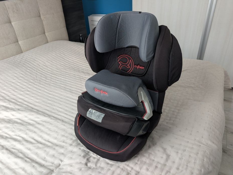 Столче за кола Cybex Juno Fix