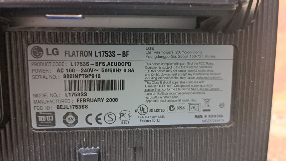 Монитор 15° 60hz офисный.