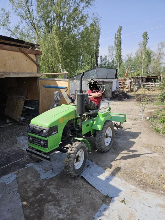 продам трактор рустрак
