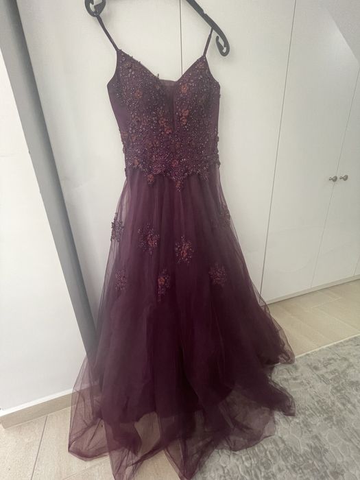 Официална лилава рокля