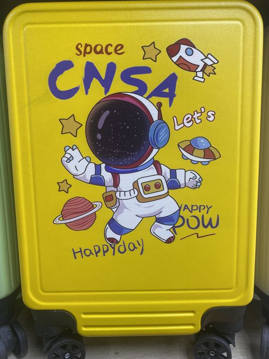 Детские новые чемоданы