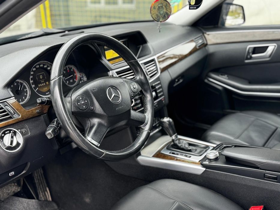 Mercedes E 200 cdi , Automat ,full !