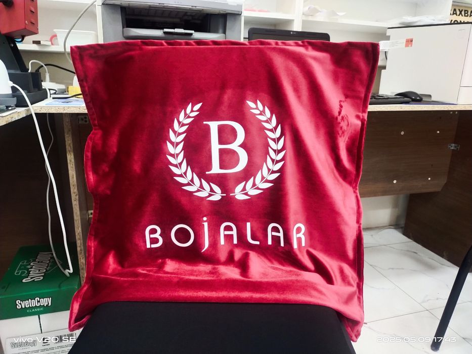 Футболки кепки кружки