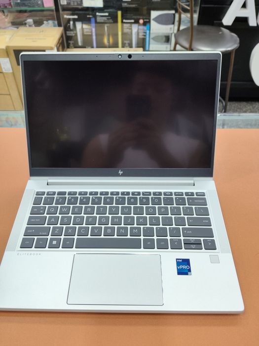 HP EliteBook 630 13.3 inch G10 Notebook PC