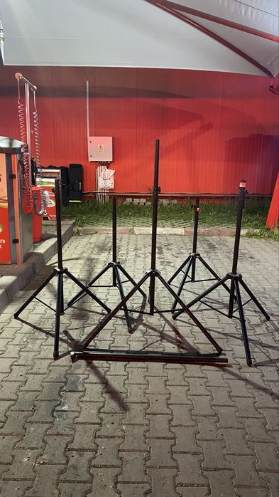 Stative lumini, boxe.