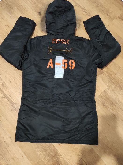 Geaca parka Alpha Industries model aniversar ediție limitata mărimea M