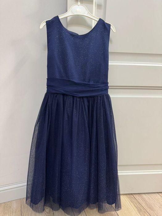 Нарядное бальное платье.