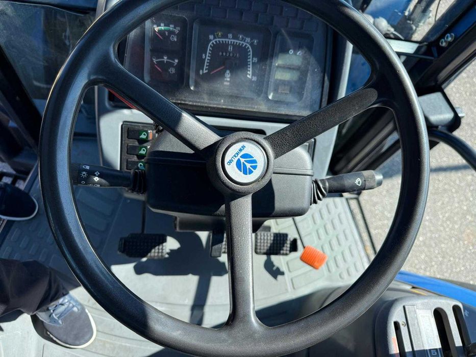 Tractor marca New Holland