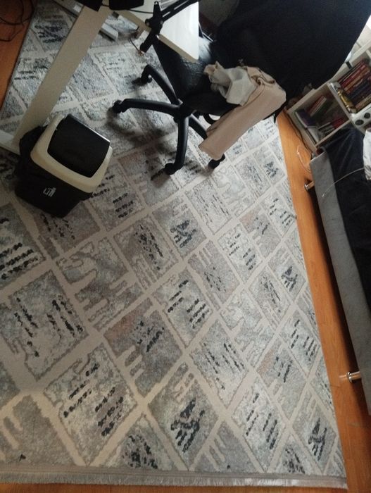 Ковер 200*300 , требуется стирка