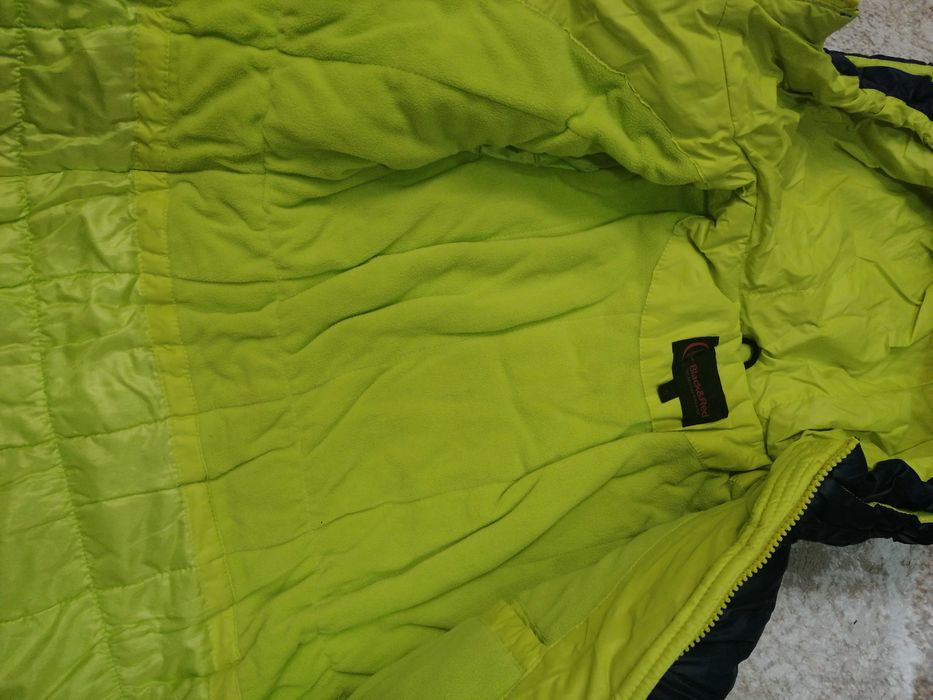 Женский пуховик размер S