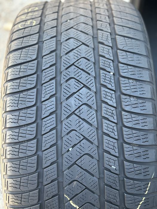 315/35/21 Pirlli 2 бр