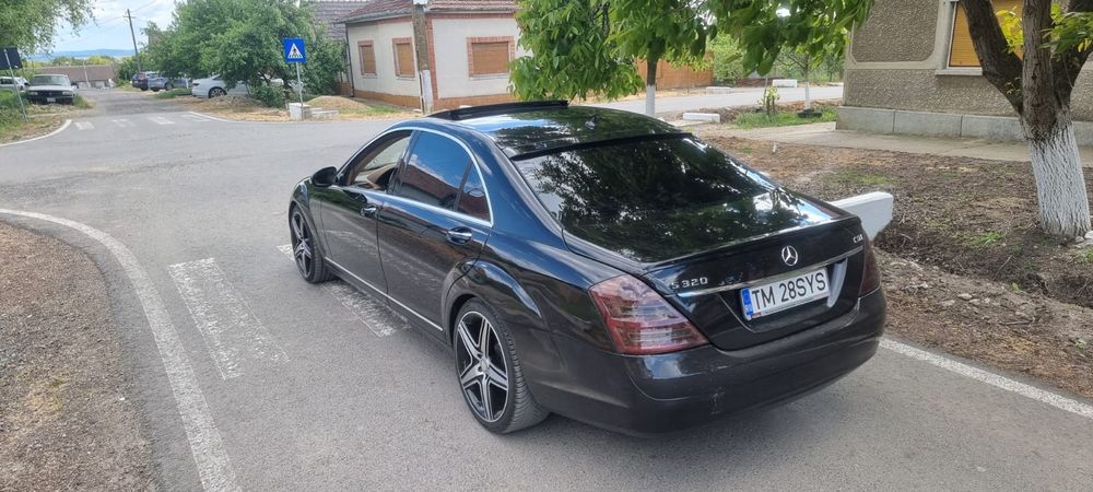 Vând Mercedes S Class 2006