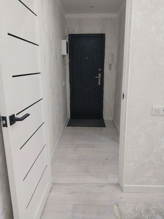 3-бөлмелі пәтер сатылады.