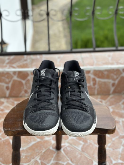 Nike Kyrie 3 black basketball Оригинални! 852395 - 018