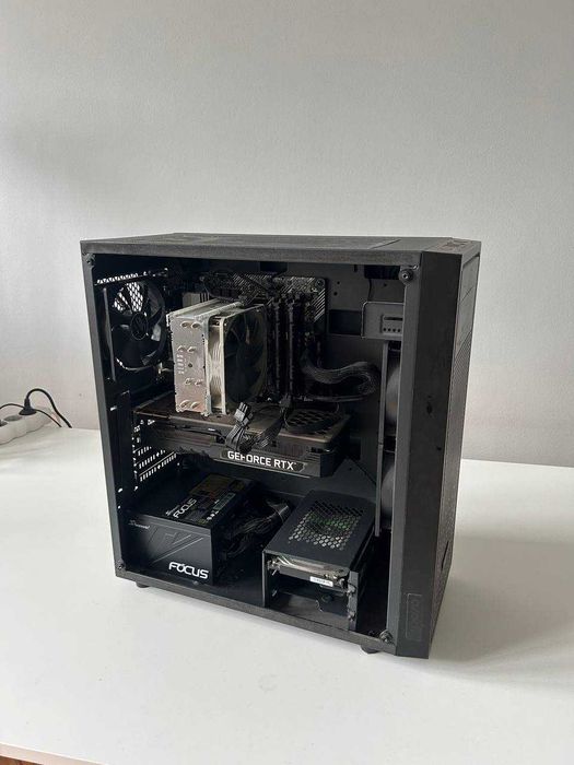 Гейминг Компютър / NVDIA GeForce RTX 3090 24GB / AMD Ryzen 9 / 64GB RAM