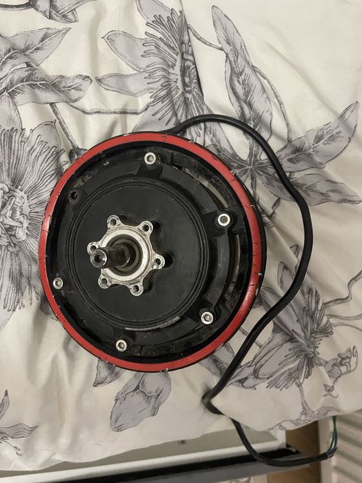 Продам матор куго м4 про